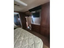 2010 FLEETWOOD DISCOVERY 40G