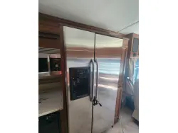 2010 FLEETWOOD DISCOVERY 40G