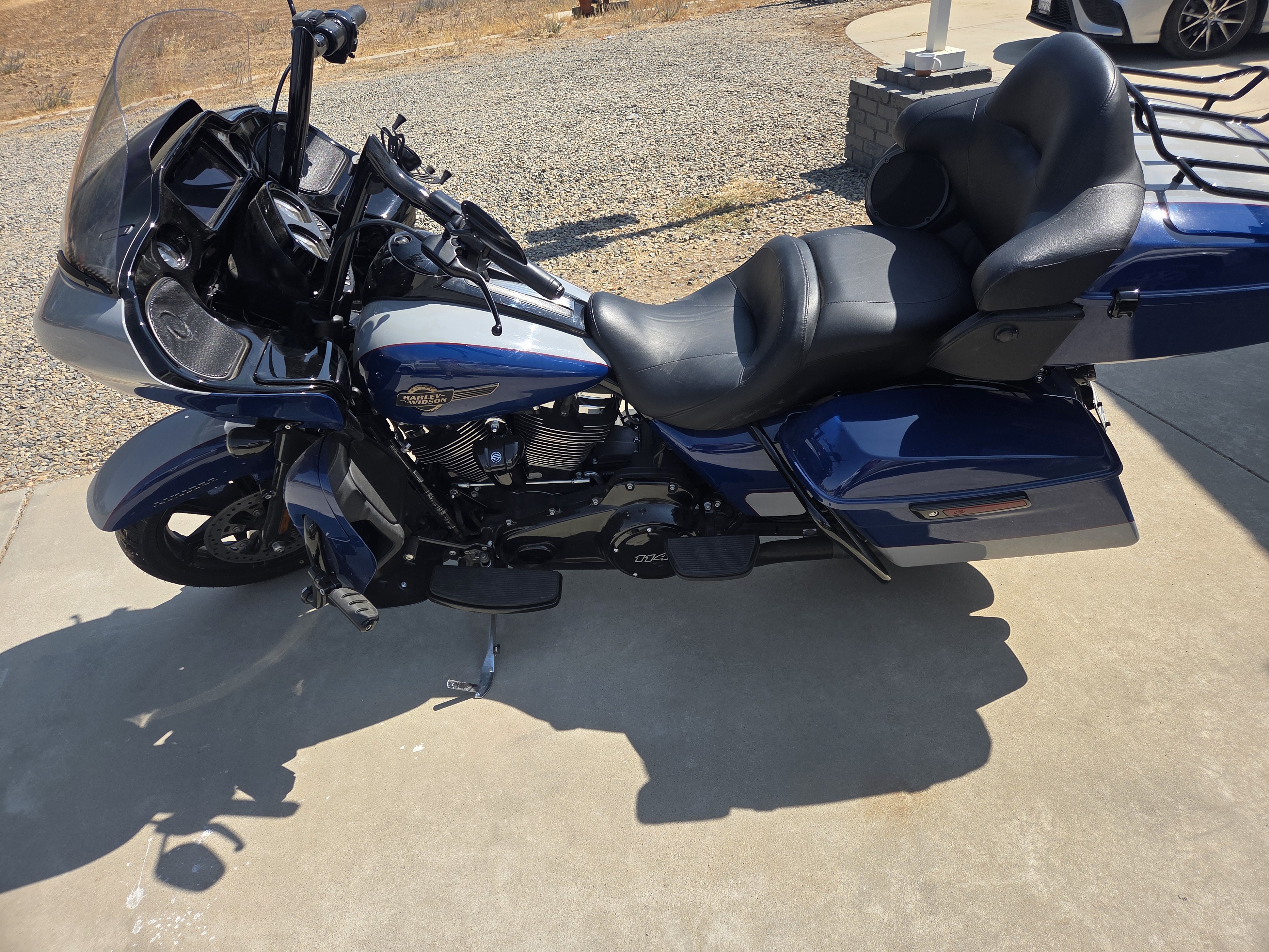 2023 Harley-Davidson ROAD GLIDE® CUSTOM BASE BASE in Madera, CA