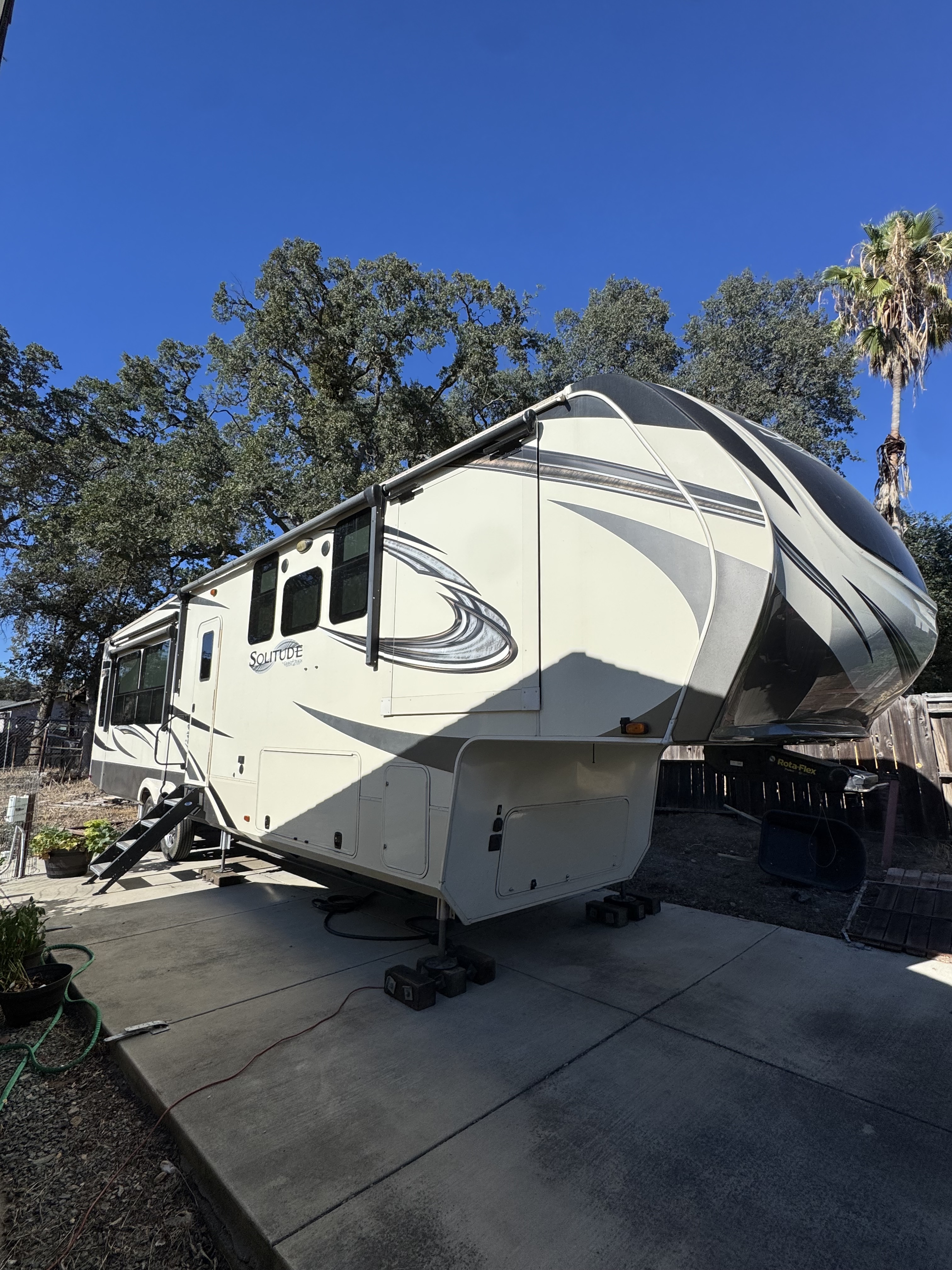 2020 Grand Design SOLITUDE 373FB RV