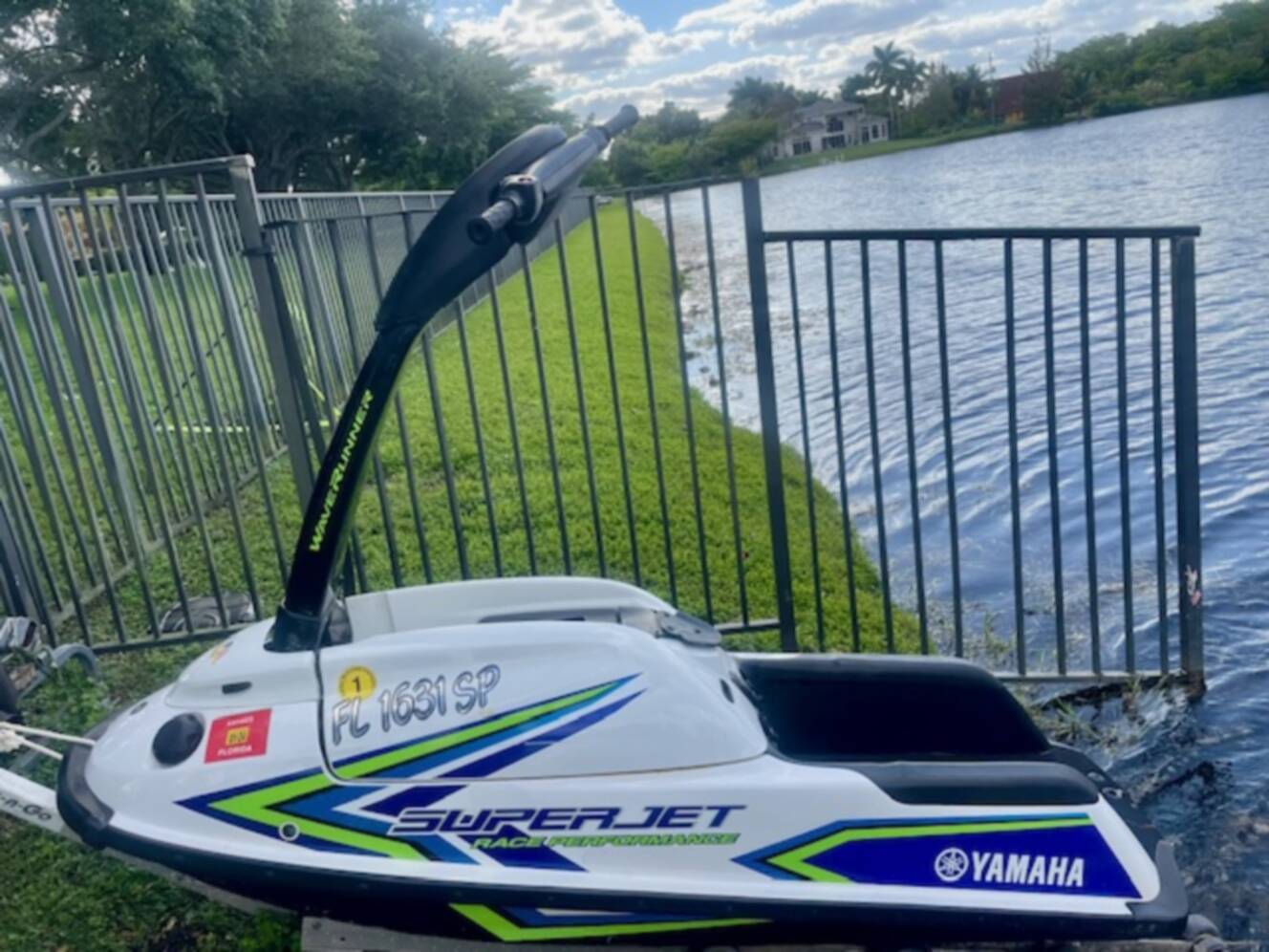 A photo of this 2020 Yamaha 2-UP TOURING UTILITY