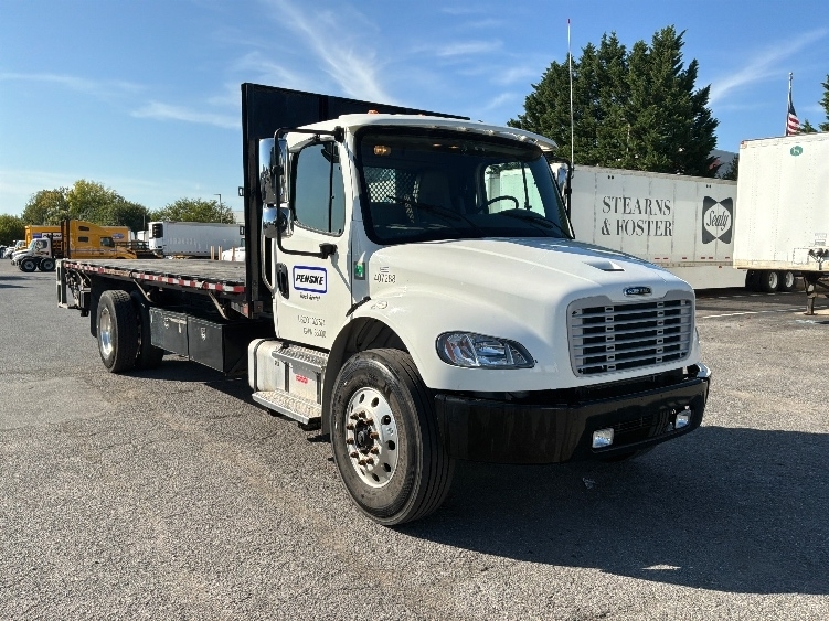 2022 FREIGHTLINER BUSINESS CLASS M2 106 in Hagerstown, MD