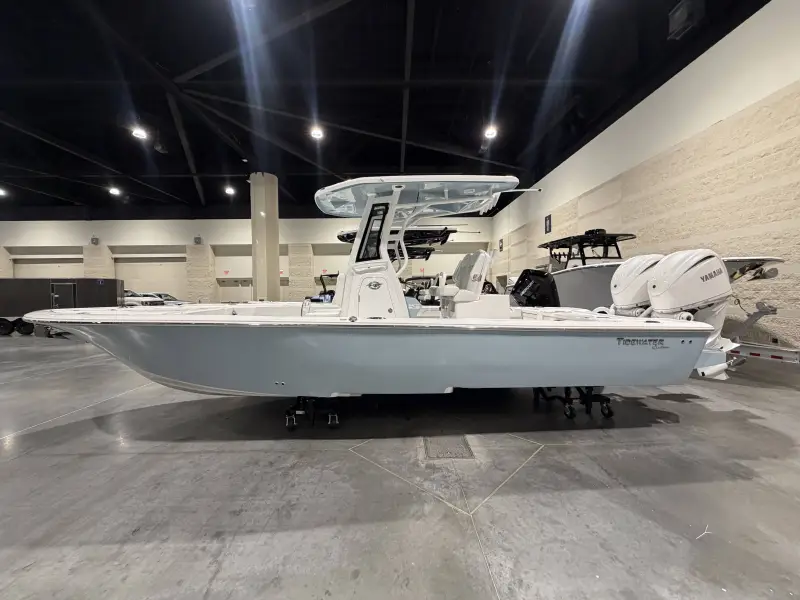 2027 Tidewater 2700 Carolina Bay