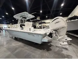 2027 Tidewater 2700 Carolina Bay
