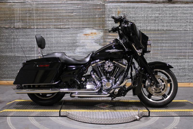 2012 Harley-Davidson STREET GLIDE in Texarkana, TX