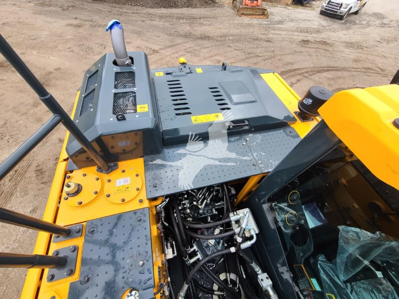 2023 HYUNDAI HX160AL