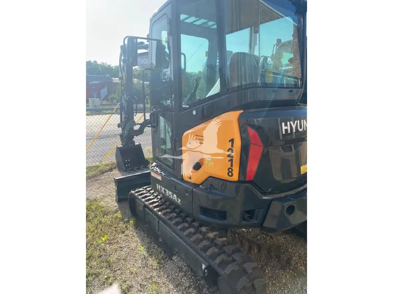 2025 HYUNDAI HX35AZ