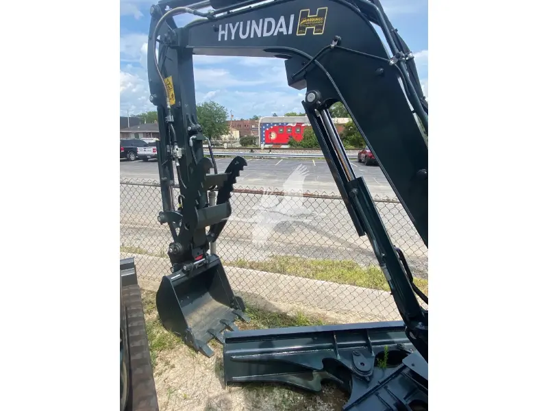 2025 HYUNDAI HX35AZ