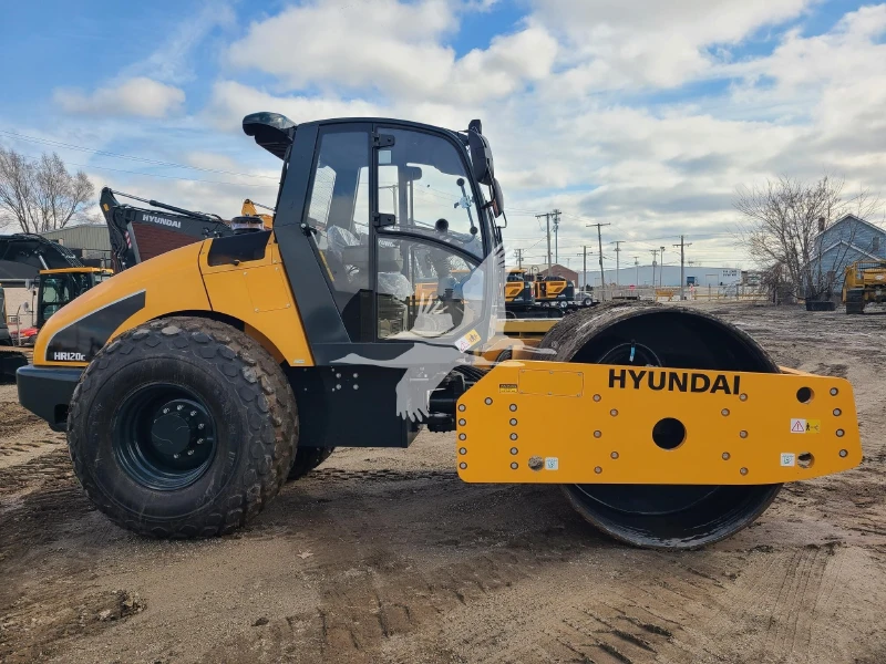 2023 HYUNDAI HR120C