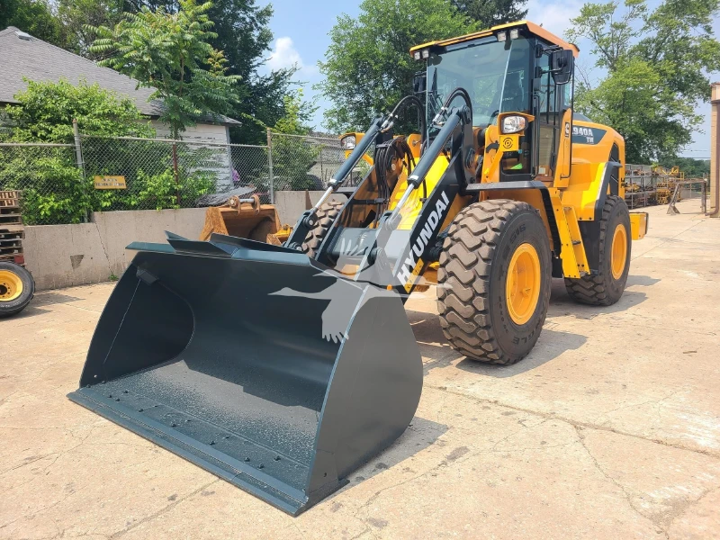 2023 HYUNDAI HL940ATM