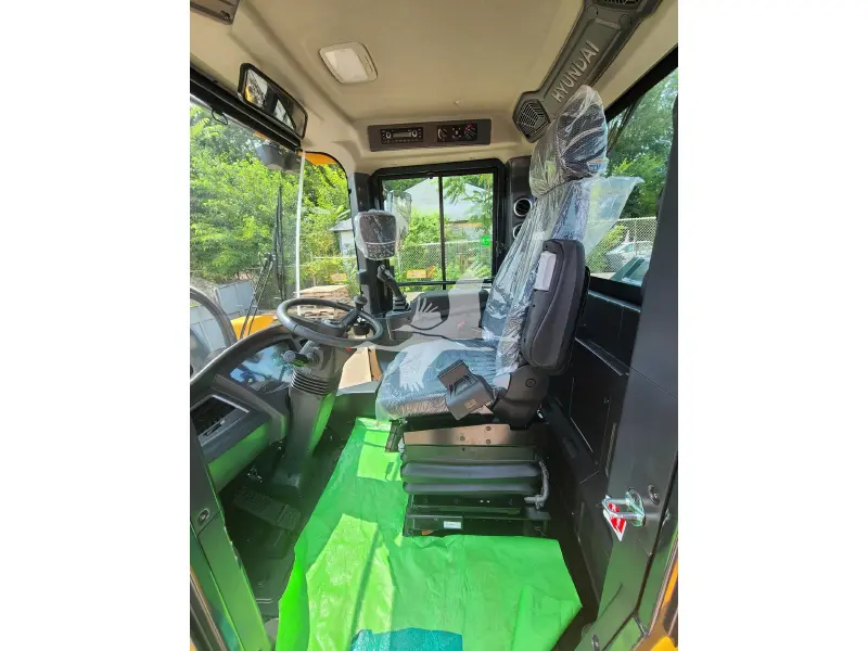 2023 HYUNDAI HL940ATM