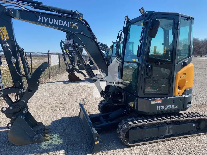 2026 HYUNDAI HX35AZ
