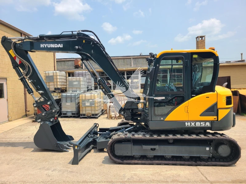 2023 HYUNDAI HX85A