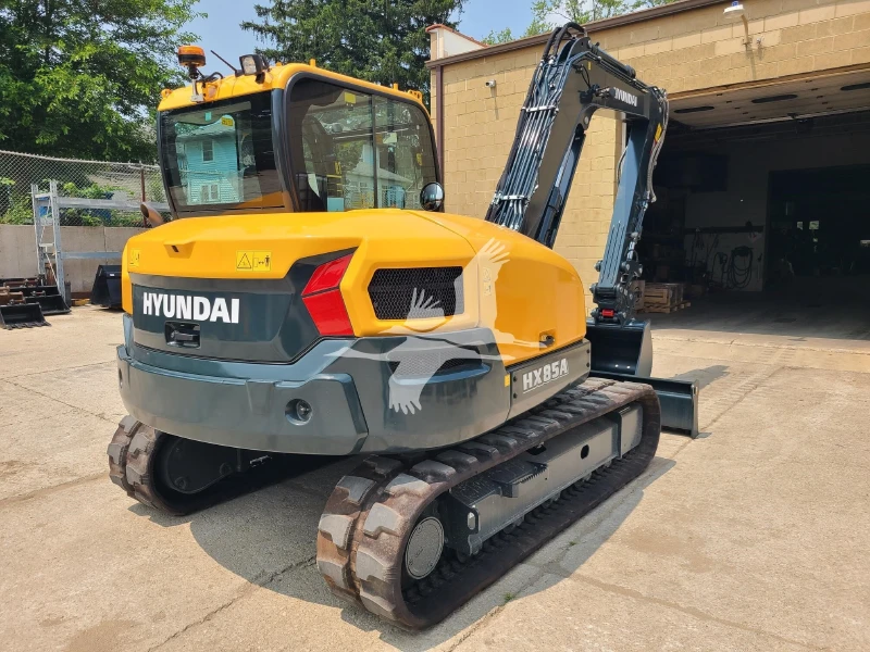 2023 HYUNDAI HX85A