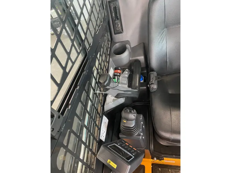 2025 HYUNDAI HT100V