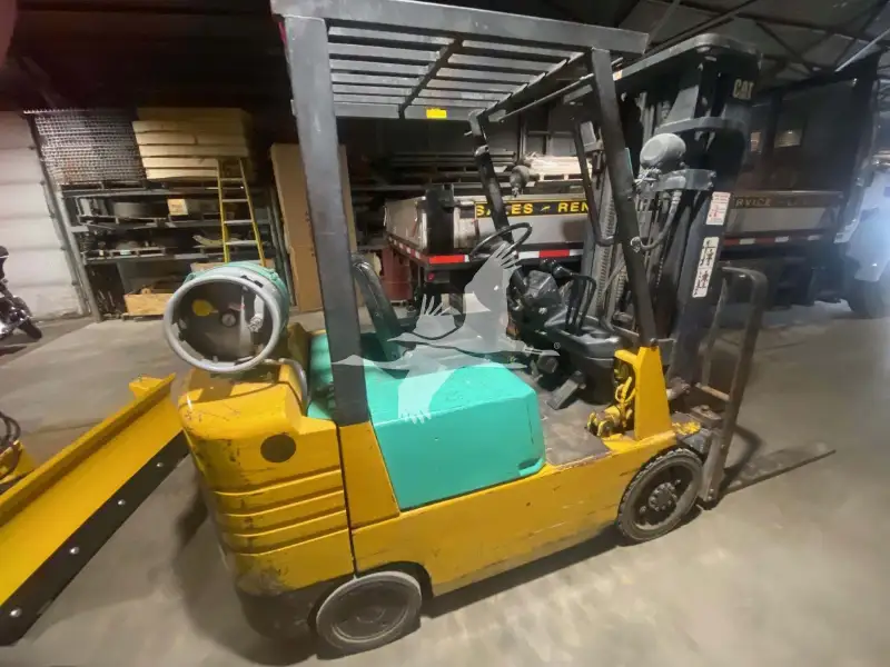 2016 CATERPILLAR GC25