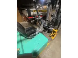 2016 CATERPILLAR GC25