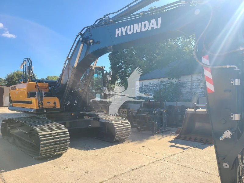 2023 HYUNDAI HX260AL