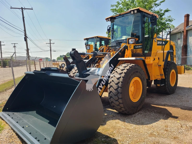 2023 HYUNDAI HL955A