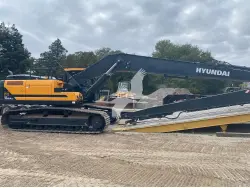 2023 HYUNDAI HX300A LR