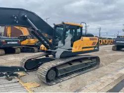 2023 HYUNDAI HX300A LR