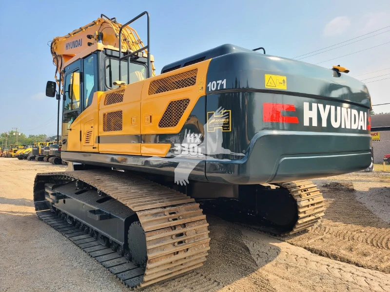 2016 HYUNDAI HX330L