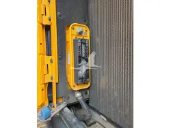 2016 HYUNDAI HX330L