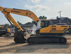 2016 HYUNDAI HX330L