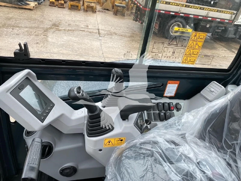 2024 HYUNDAI HX48AZ