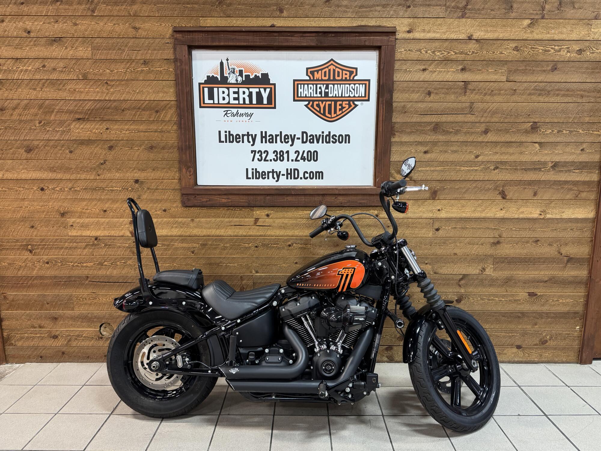 2023 Harley-Davidson Street Bob 114 114 in Rahway, NJ