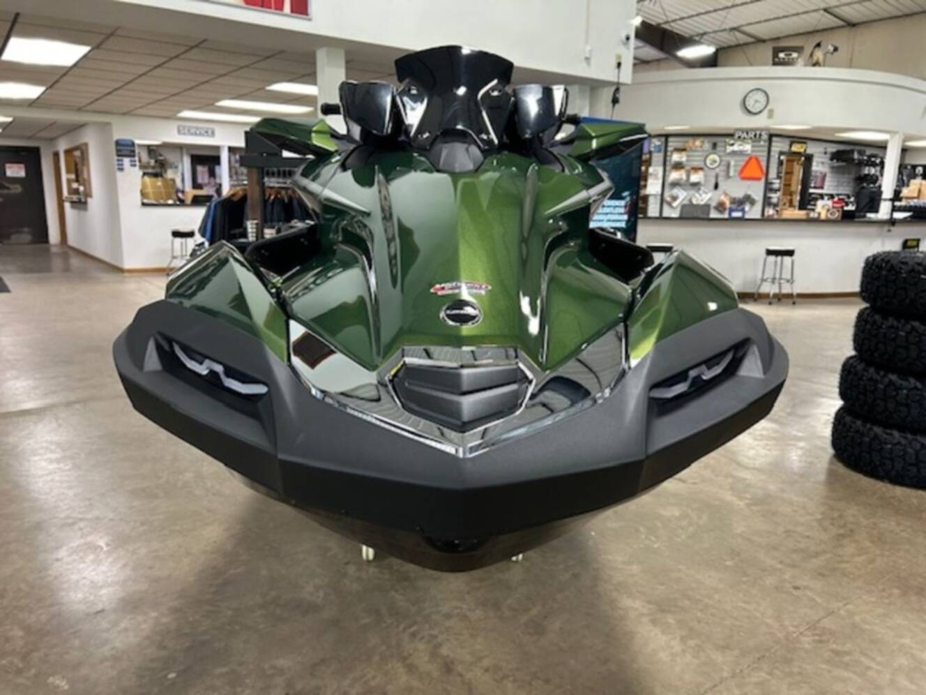 A photo of this 2025 Kawasaki Ultra® 160LX