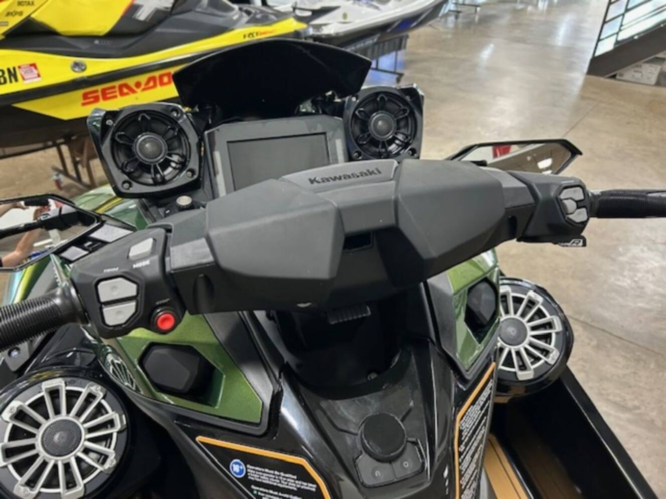 A photo of this 2025 Kawasaki Ultra® 160LX