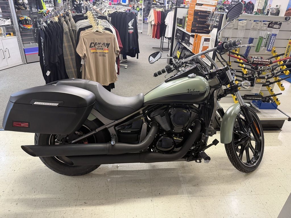 2023 Kawasaki Vulcan® 900 Custom 900 CUSTOM in Warsaw, IN