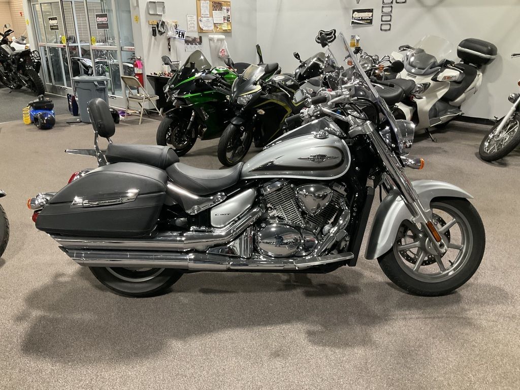 2019 Suzuki Boulevard C90T C90T in Johnstown, PA