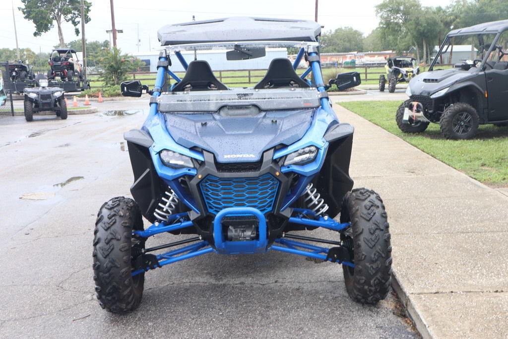 2025 Honda® Talon 1000R FOX Live Valve in homosassa FL