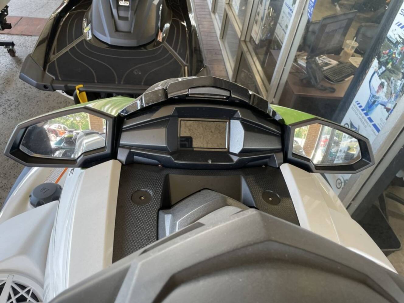 A photo of this 2026 Yamaha VX Deluxe with Audio
