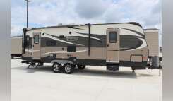 2016 Prime Time Avenger 27RLS RV