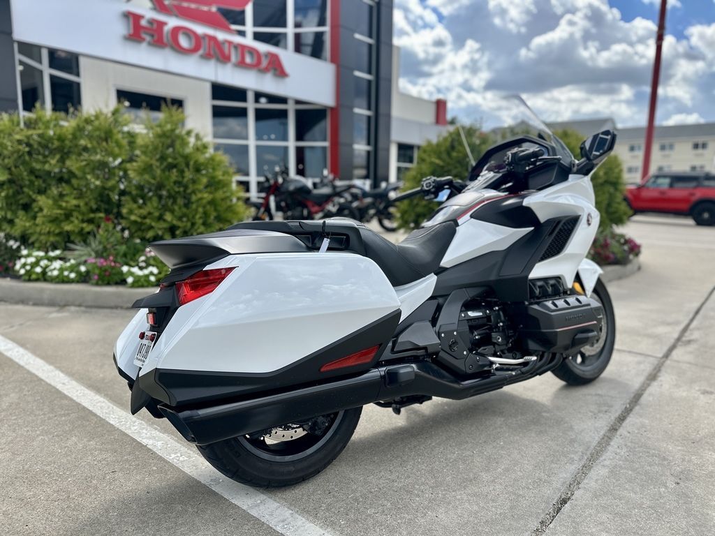 2024 Honda® Gold Wing Tour Airbag Automatic DCT 1800 TOUR AUTOMATIC DCT in dallas TX