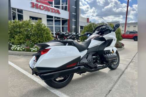 2024 Honda® Gold Wing Tour Airbag Automatic DCT 1800 TOUR AUTOMATIC DCT in dallas TX