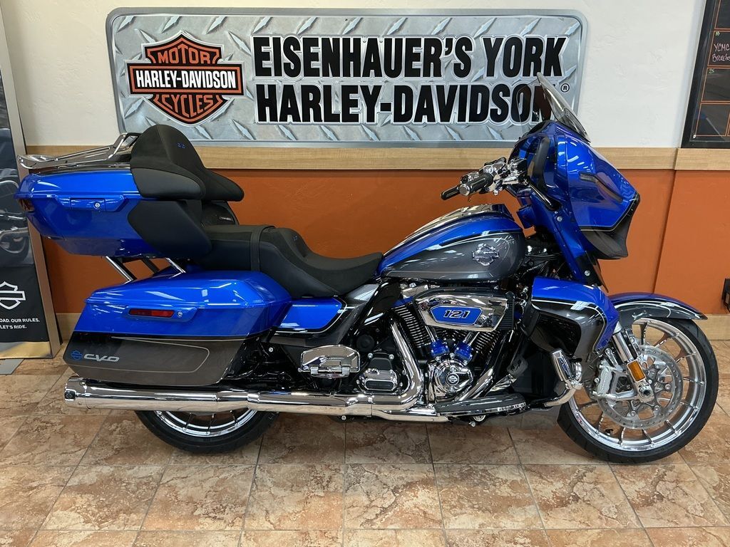 2026 Harley-Davidson® FLHXLSE - CVO Street Glide® Limited CVO LIMITED in York, PA