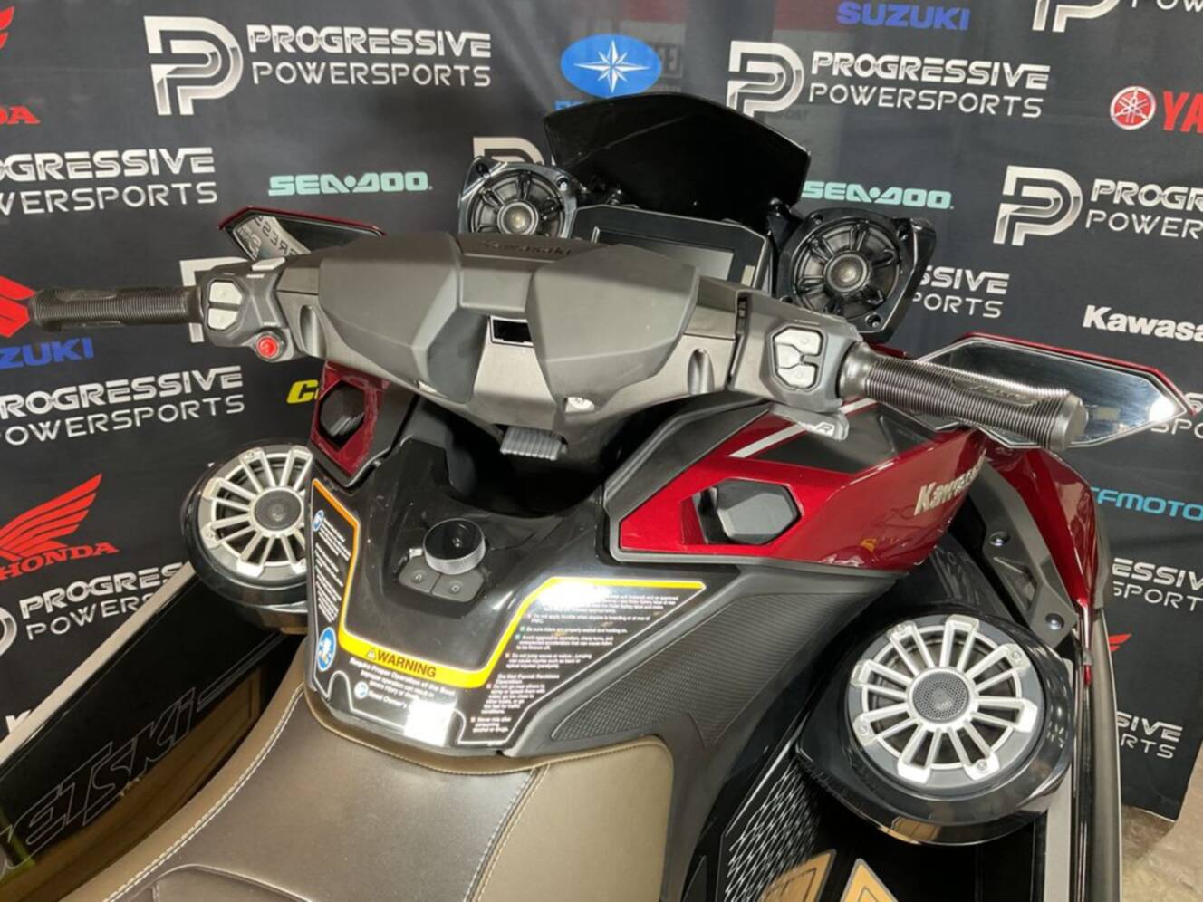 A photo of this 2026 Kawasaki Jet Ski® Ultra® 310 LX