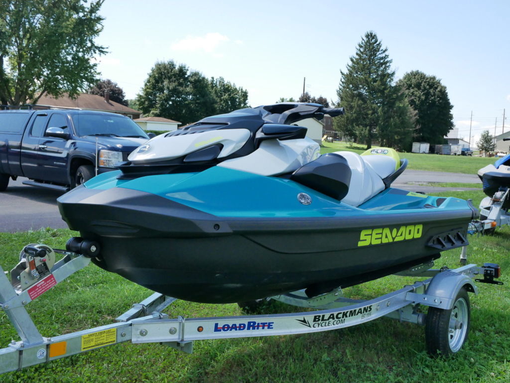 View more photos of this listing