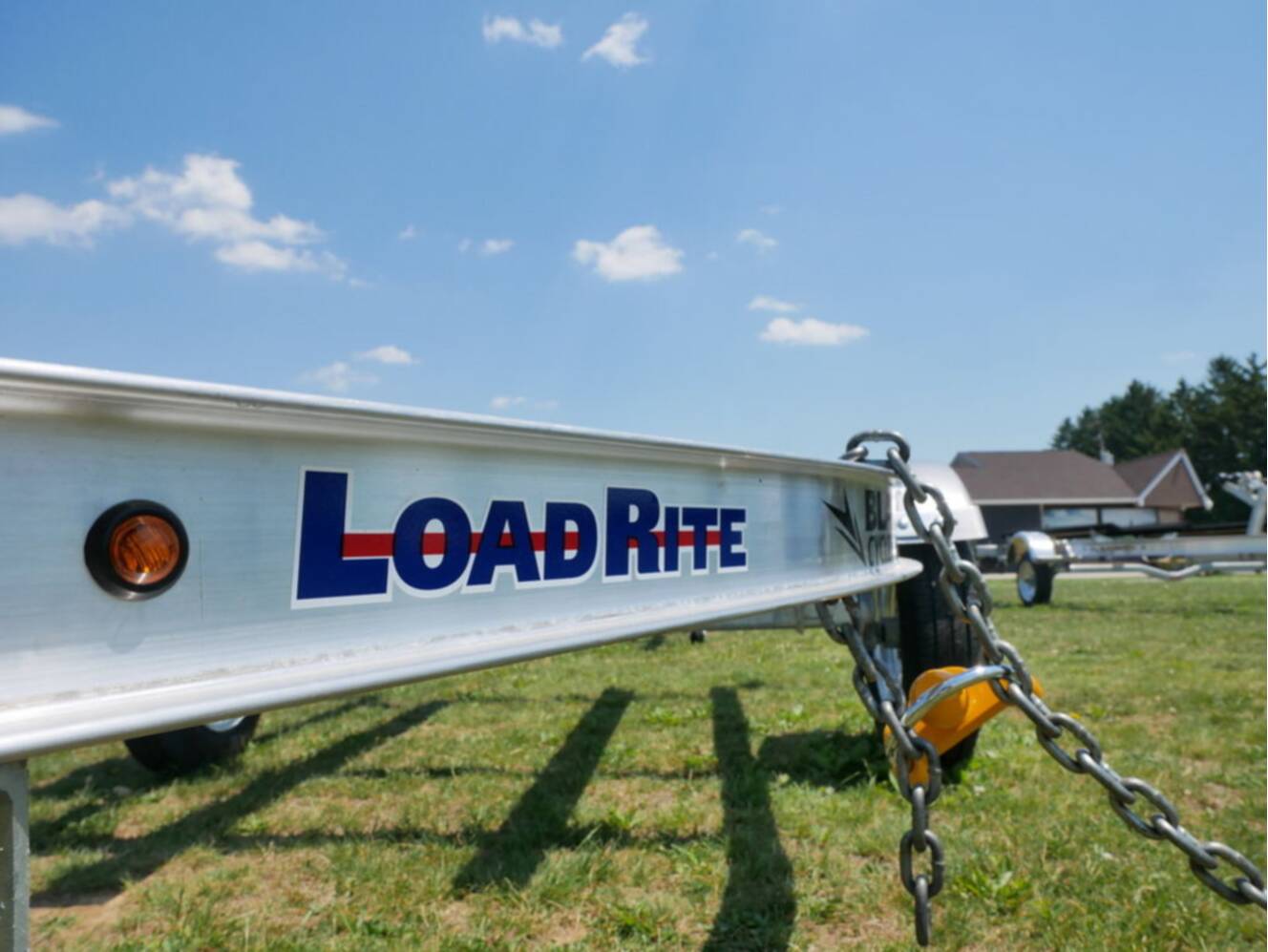 A photo of this 2027 Load Rite LR-AWV1200T