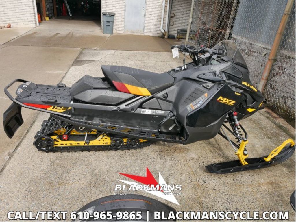 2027 Ski-Doo MXZ Adrenaline with Blizzard Package 850 E-TEC® 129 Ic 850 E-TEC 129 1.5 in emmaus PA