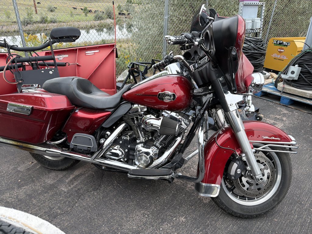 2008 Harley-Davidson ELECTRA GLIDE ULTRA CLASSIC EFI ULTRA CLASSIC FLHTCU in Rapid City, SD