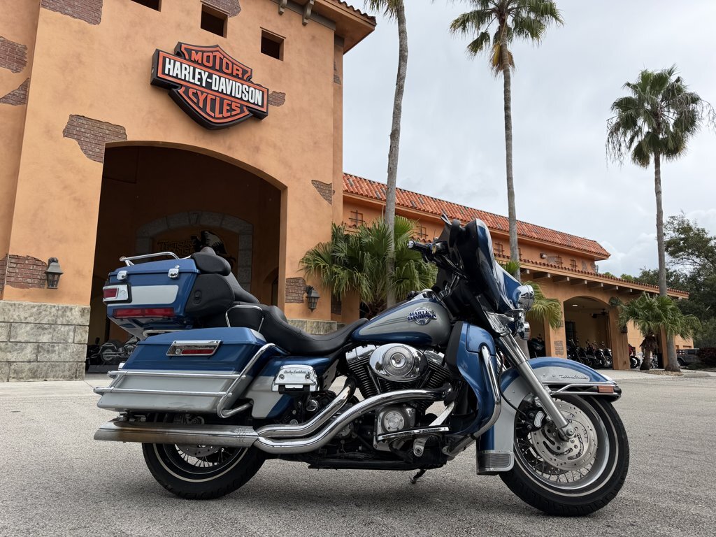 2005 Harley-Davidson ULTRA CLASSIC ELECTRA GLIDE EFI ULTRA CLASSIC in Stuart, FL