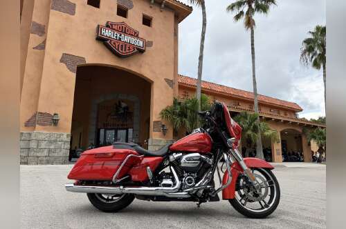 2017 Harley-Davidson STREET GLIDE SPECIAL in stuart FL