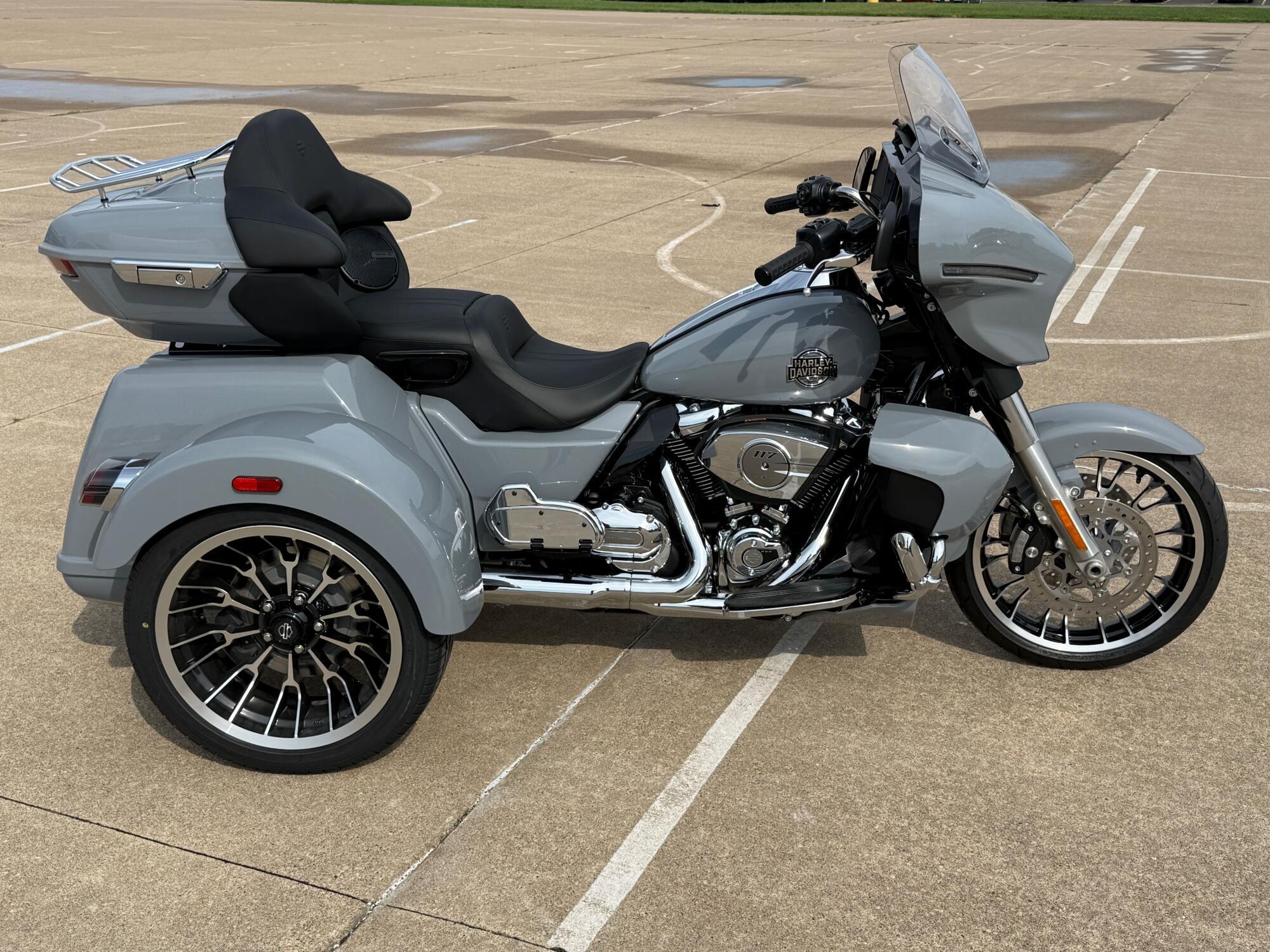 2026 Harley-Davidson Street Glide 3 Limited LIMITED in Clinton, IA
