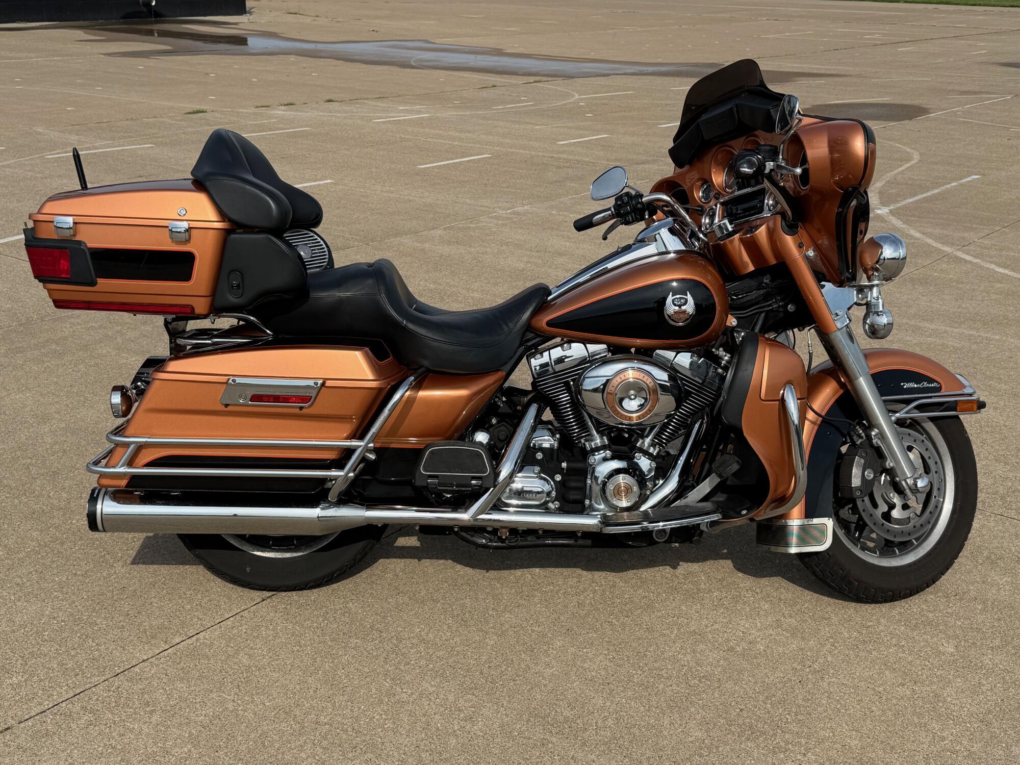 2008 Harley-Davidson Electra Glide Ultra Classic ULTRA CLASSIC FLHTCU in Clinton, IA