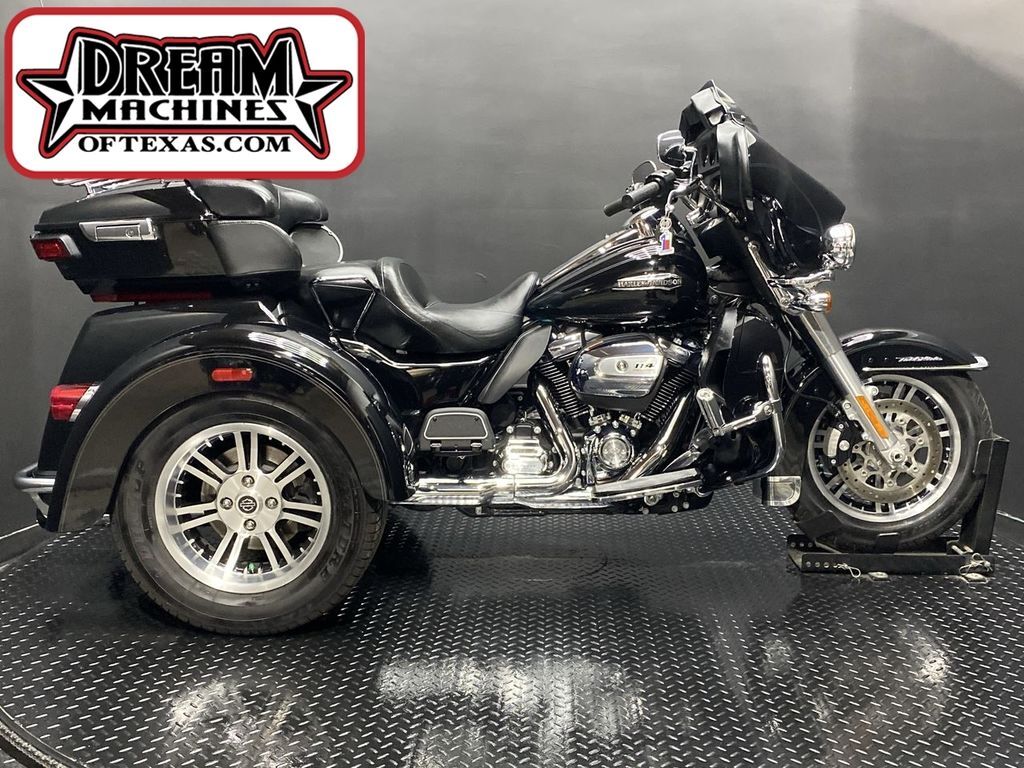 2020 Harley-Davidson® FLHTCUTG - Tri Glide® Ultra ULTRA CLASSIC in Farmers Branch, TX